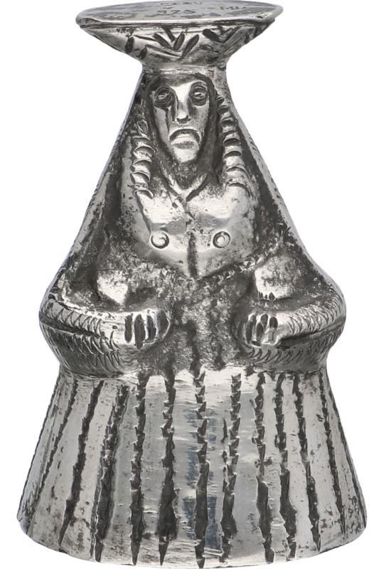 Bel zilver.