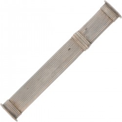 Naaldenkoker zilver.