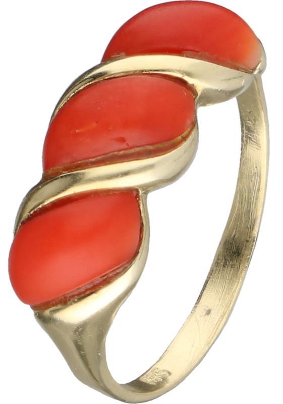 Antieke ring geelgoud, bloedkoraal - 14 kt.