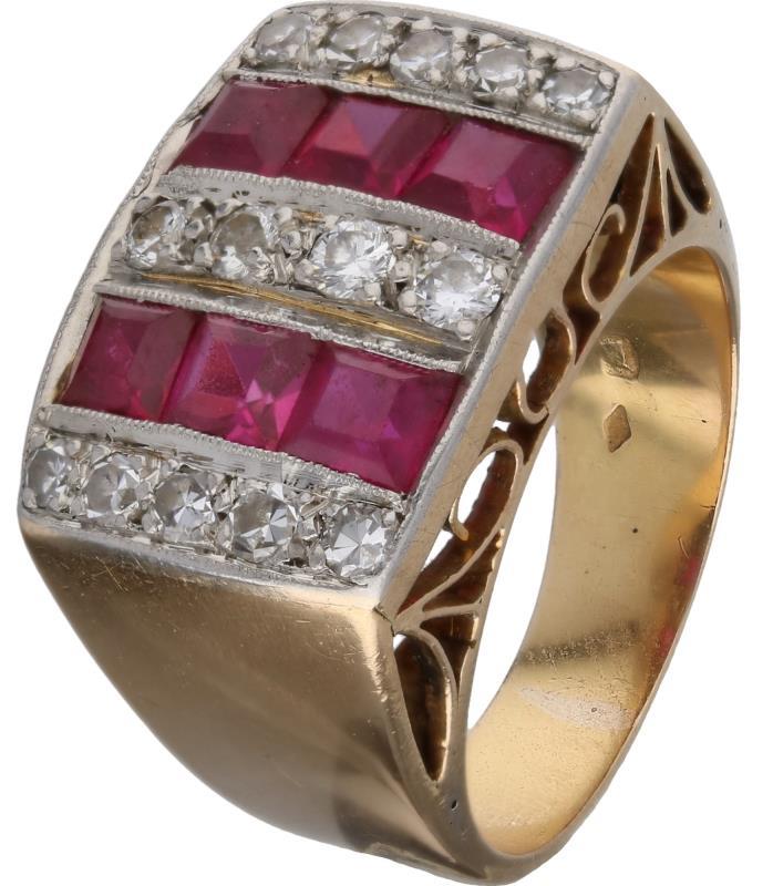 Art Deco tank ring goud/platina, ca. 0,32 ct. diamant en robijn - 18 kt. en Pt 950.