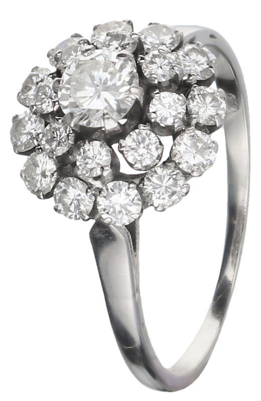 Entourage ring witgoud, ca. 0,87 ct. diamant - 18 kt.