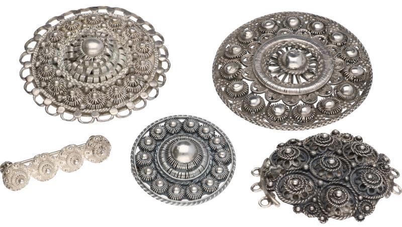Broches zilver - 925/1000 en 835/1000.