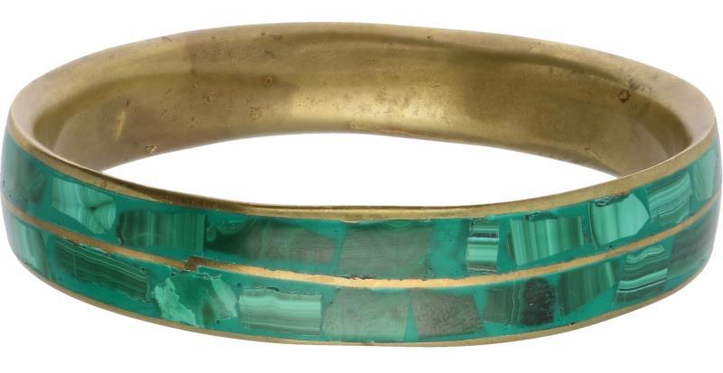 Armband, groene agaat en groene emaille.