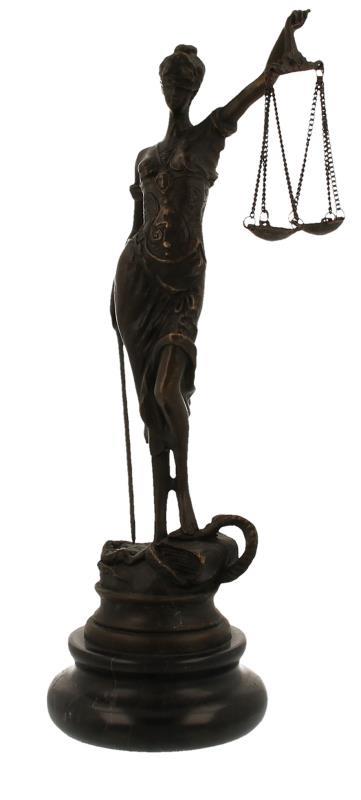 "Vrouwe justitia".