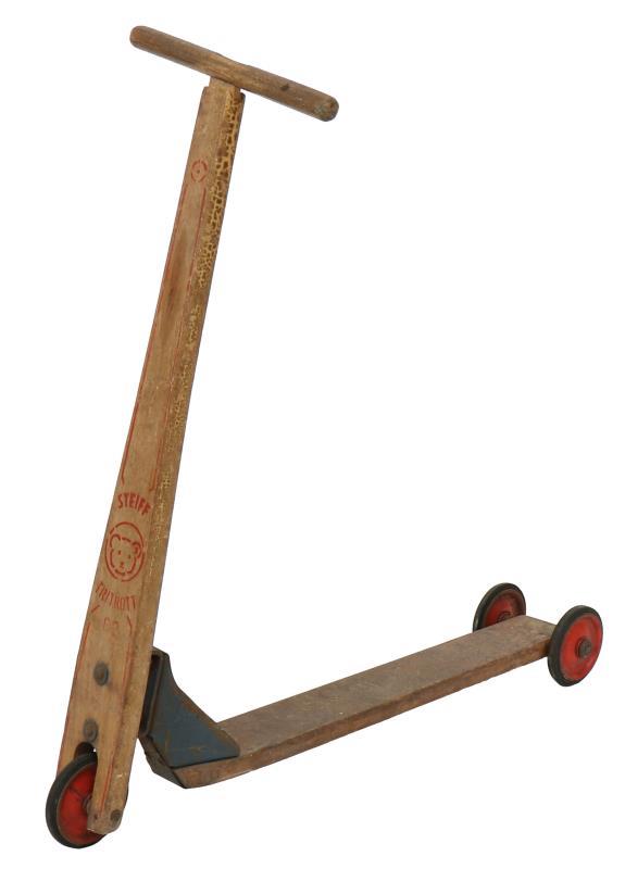 Houten step.