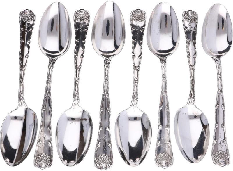 (8) Lepels zilver.