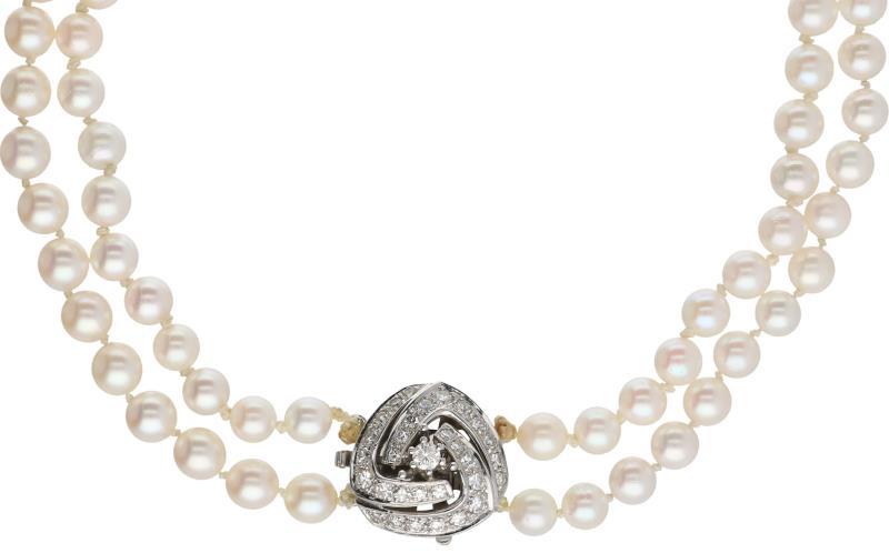 Parel collier witgoud, ca. 0,69 ct. diamant en cultivé parel - 14 kt.