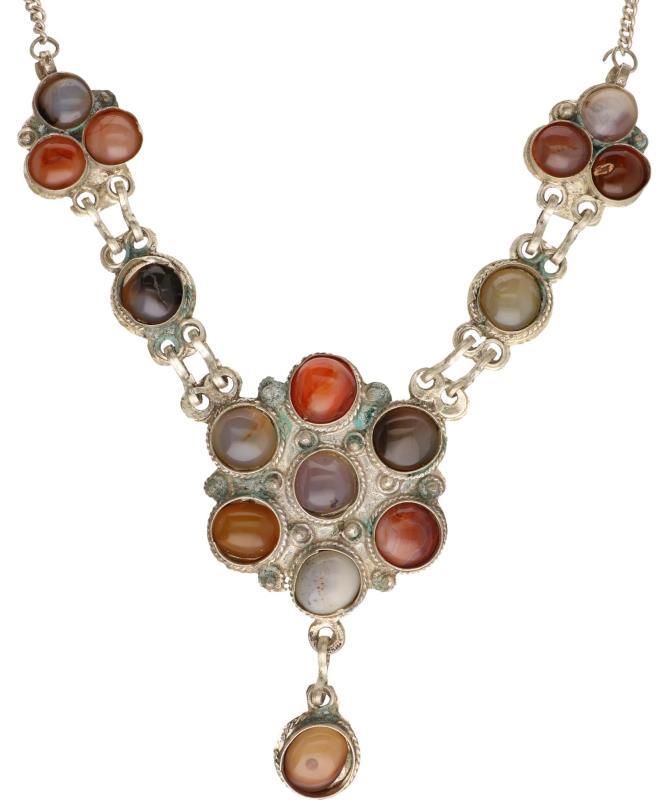 Collier, diverse edelstenen.