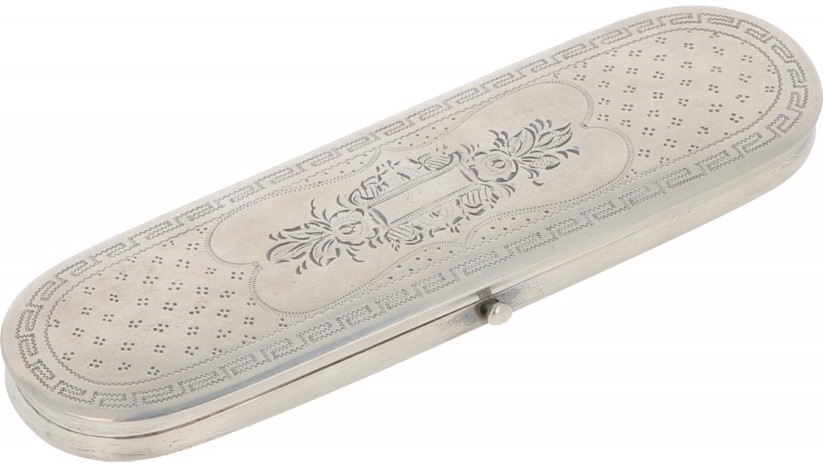 Brillen etui zilver.