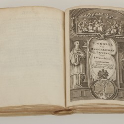 Een acht-delige serie boeken, Joost van den Vondel, daarbij een eiken boekenschuif, Holland, 17e eeuw.