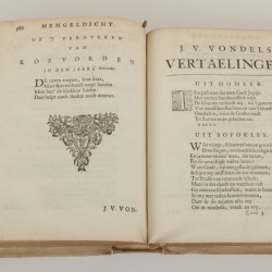 Een acht-delige serie boeken, Joost van den Vondel, daarbij een eiken boekenschuif, Holland, 17e eeuw.
