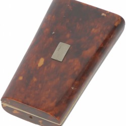 Naai necessaire in schildpad etui goud.