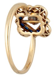 Art Deco 14K geelgouden ring met saffier en parel.