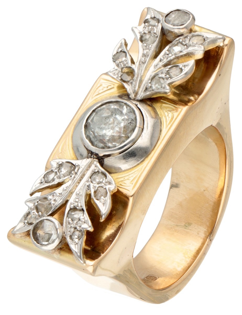 14K Geelgouden retro tank ring bezet met ca. 0.50 ct. diamant in platina.