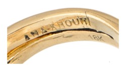 Ana Khouri 18K geelgouden design ring met gecultiveerde parels.