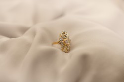 Vintage 18 kt. geelgouden ring bezet met ca. 1.92 ct. diamant.