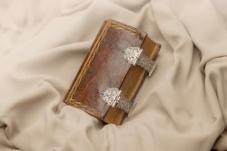 Bijbel met dubbele zilveren sloten, Robertus Smitte, Rotterdam 1780.