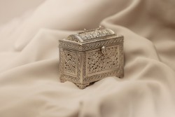 Knottenkistje, ca. 1825, zilver.