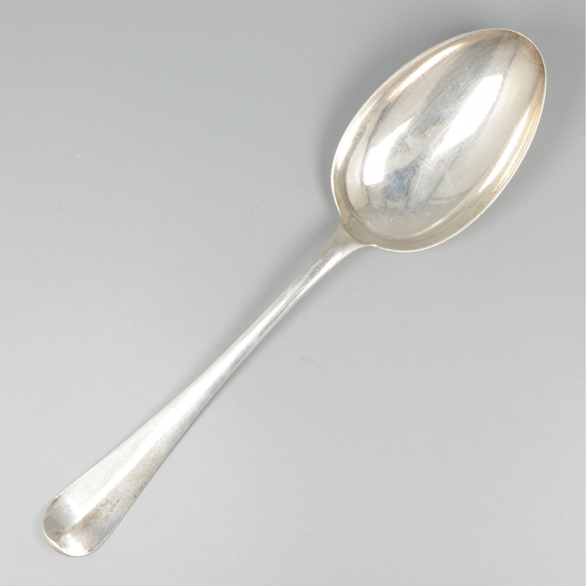 Groentelepel zilver.