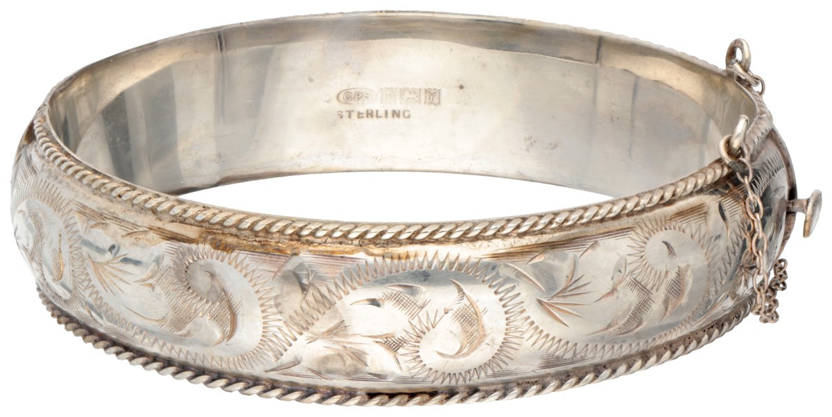 Sterling zilveren Engelse gegraveerde bangle armband.