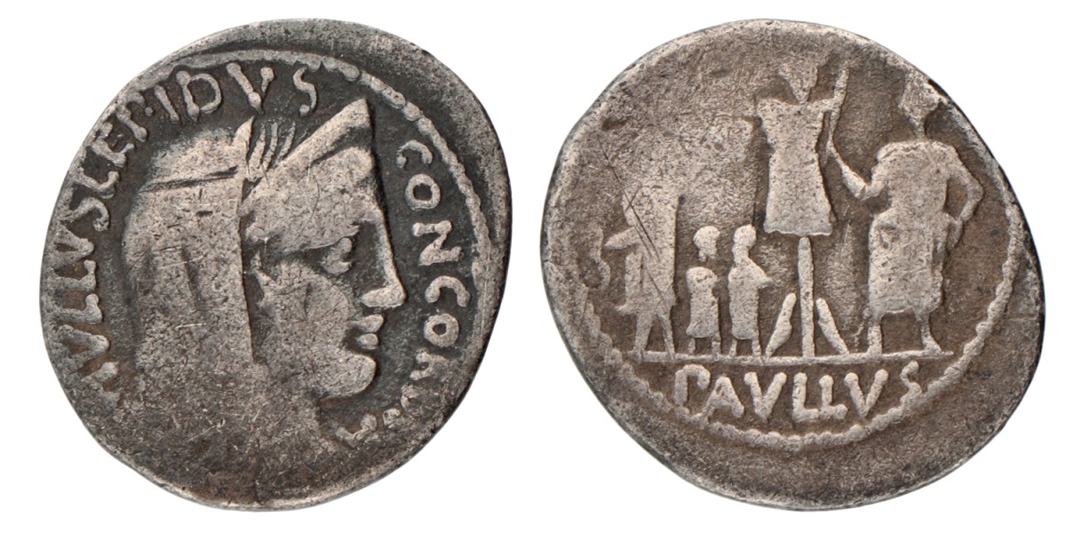Roman Republic. Paullus Aemilius Lepidus. Deanarius. N.D. (55 BC).
