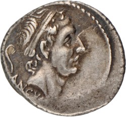 Roman Republic. L. Marcius Phillipus. Denarius. N.D. (56 BC).