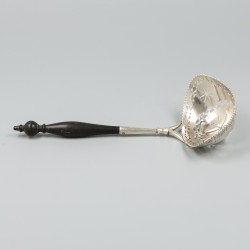 Strooilepel, Adrianus Koekebakker, Amsterdam 1791-1811, zilver.