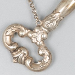 Breipenhouder "sleutel", zilver.