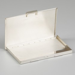 Visitekaarthouder zilver.