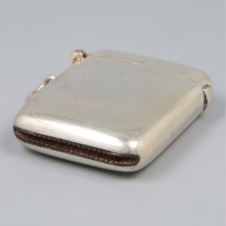 Vesta case / zwavelstokdoosje zilver.