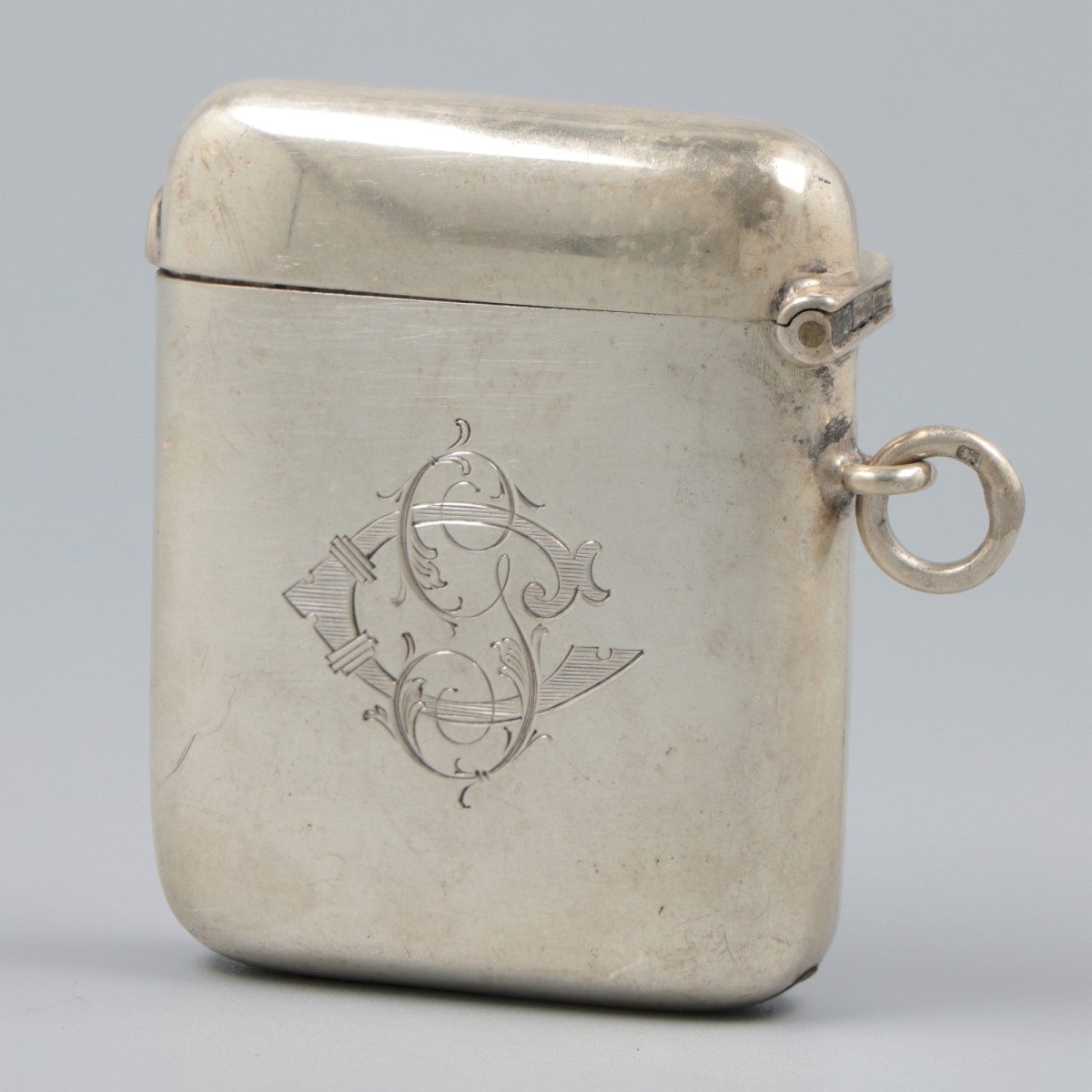Vesta case / zwavelstokdoosje zilver.