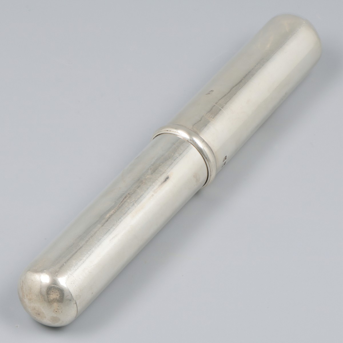 Sigarenkoker zilver.