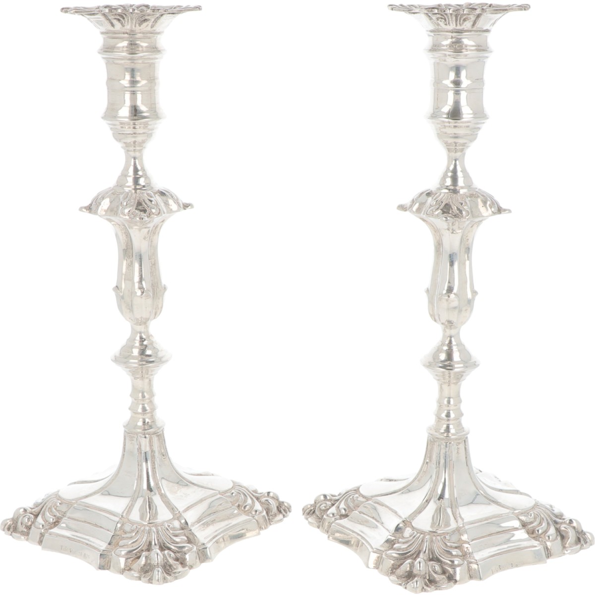 (2) Delige set kandelaren zilver.