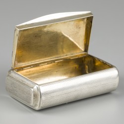 Snuiftabaksdoos zilver.