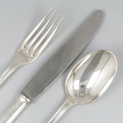 Christofle 18-delige set dinerbestek, model Boreal, verzilverd.