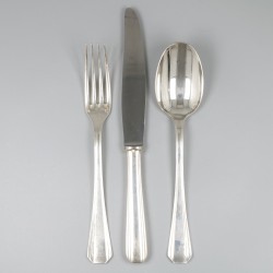 Christofle 18-delige set dinerbestek, model Boreal, verzilverd.