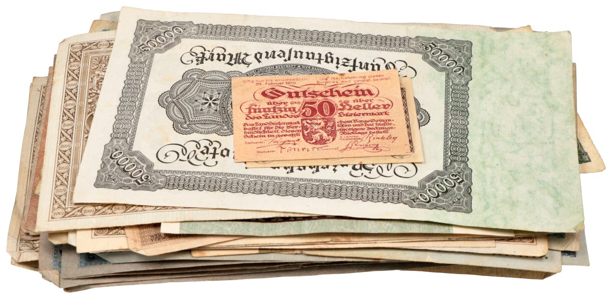 Lot 75 banknotes.