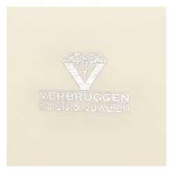 Fireball parelcollier met 18K witgouden slot bezet met ca. 2.5 ct. diamant.