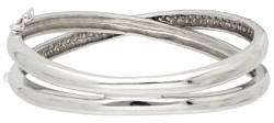 18K Witgouden crossover bangle armband bezet met ca. 1.92 ct. diamant.