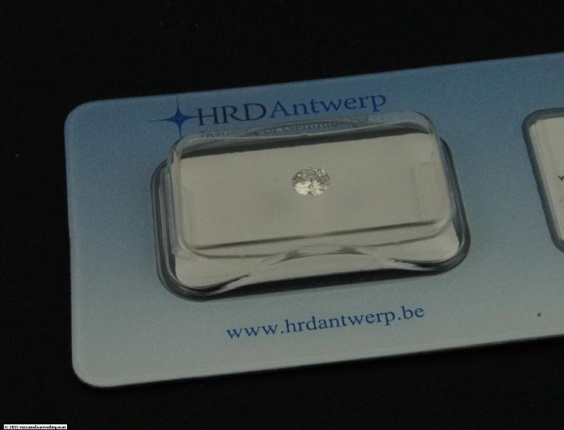 Briljant geslepen diamant, 0.23 Ct., gecertificeerd