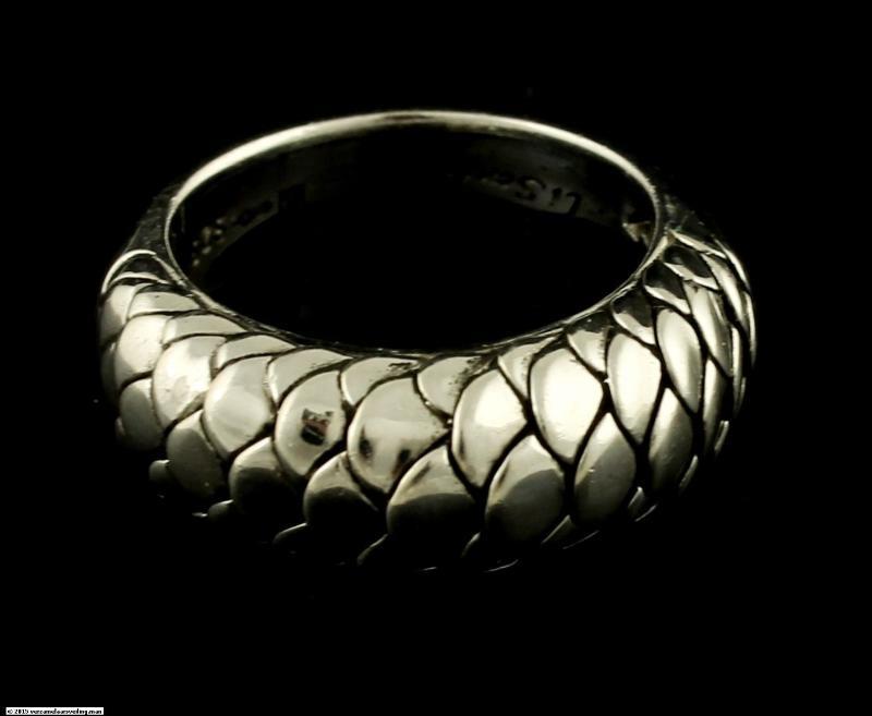 Zilveren Ring TiSento Met Schubben Design