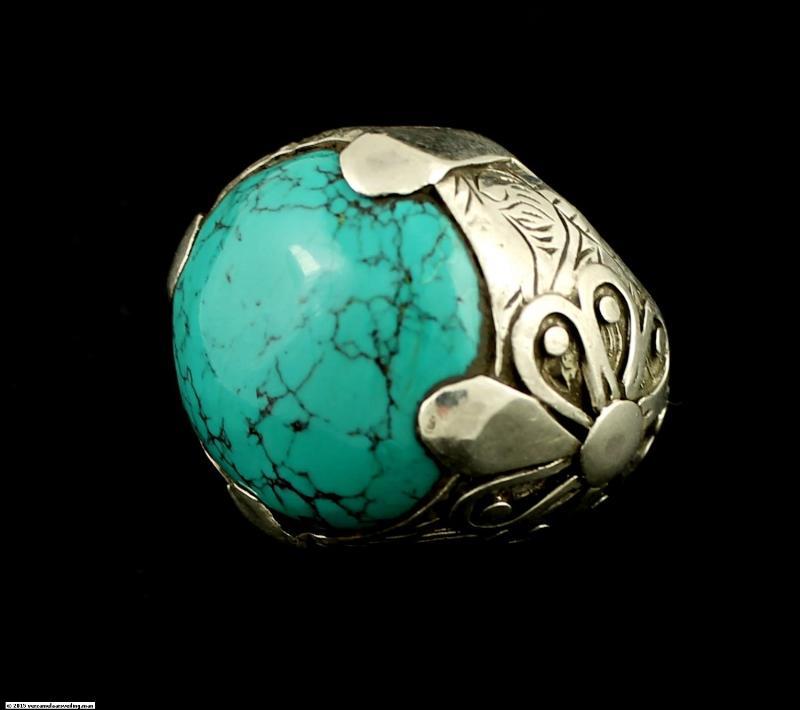 Zilveren ring, bezet met Turkoois