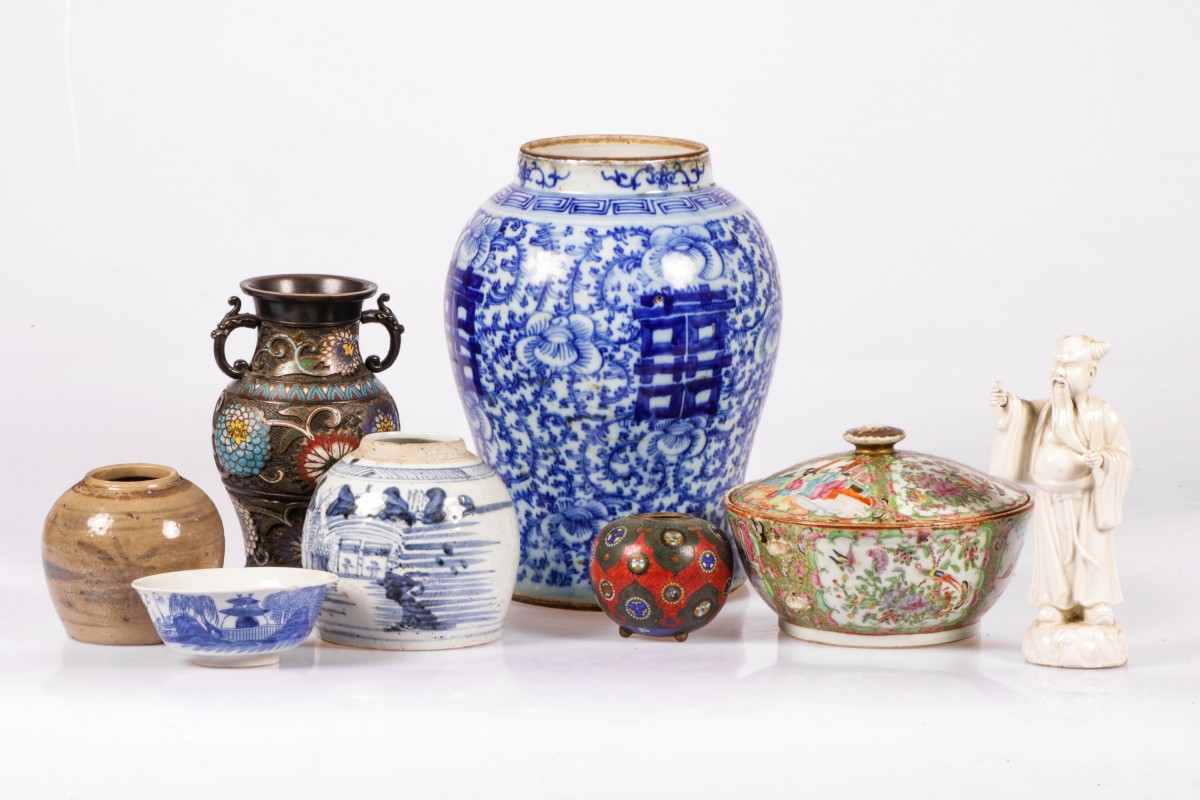 Een lot divers porselein, China, 19e/ 20e eeuw.