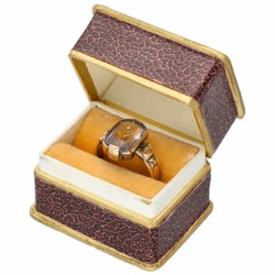 Antieke rosegouden solitair ring, met paarse steen - BWG 10 kt.