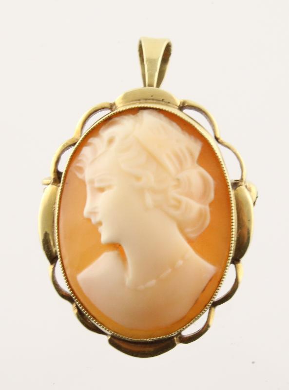 Geelgouden broche/hanger bezet met gesneden camee, 14 karaat
