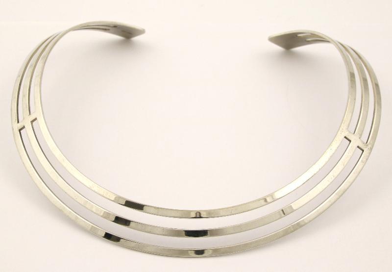 Zilveren collier van Quinn