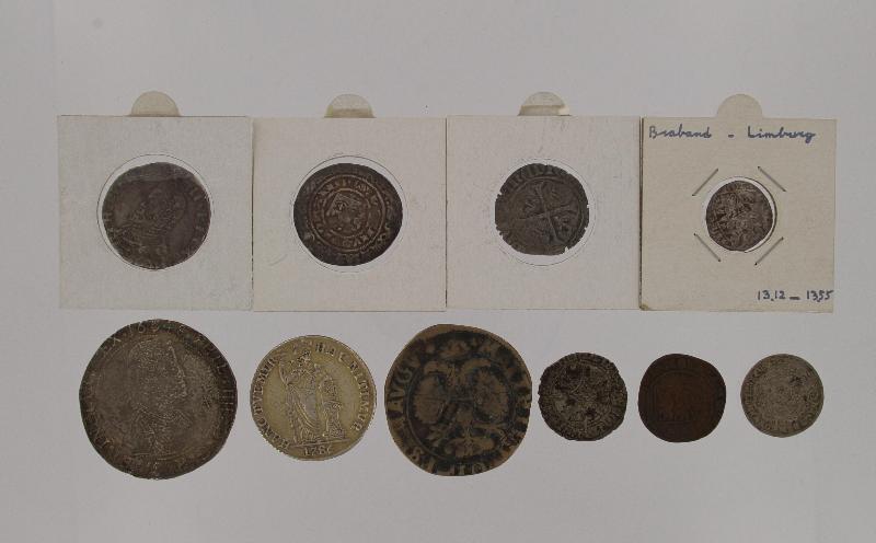 Lot (10) O.a.Holland,  Vijfde Philipsdaalder z.j.; Brabant, Sterling 1312 - 1355. ; Brabant Ducaton 1648 Antwerpen, etc. 