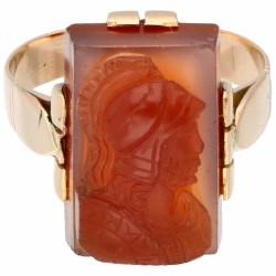 Rosegouden ring met agaat cameé van Romeinse centurion - 14 kt.