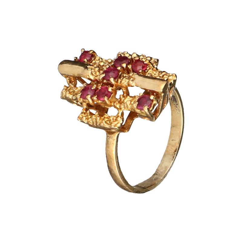 Geelgouden design ring met robijn, 14 karaat