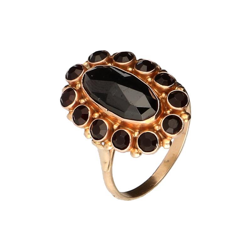 Geelgouden ring bezet met glasgranaat, 14 karaat